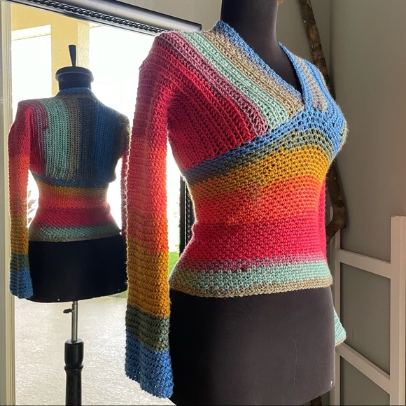 Fun Sexy Colorful Sweater Crochet Colorblock Fitted V-Neck Long Sleeve by GemFOX - Picture 9 of 9